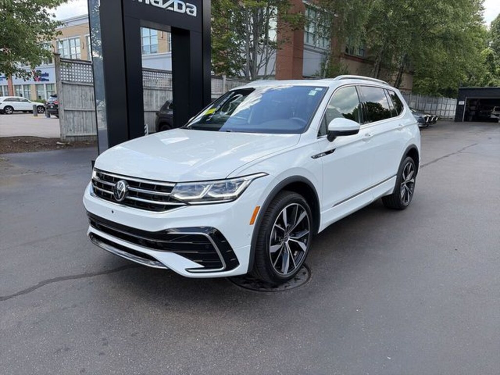Used 2024 Volkswagen Tiguan 2.0T SEL R-Line SUV