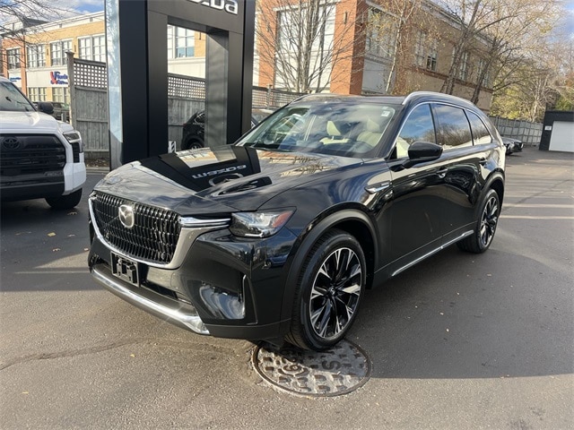 2024 Mazda CX-90 Premium Package's photo