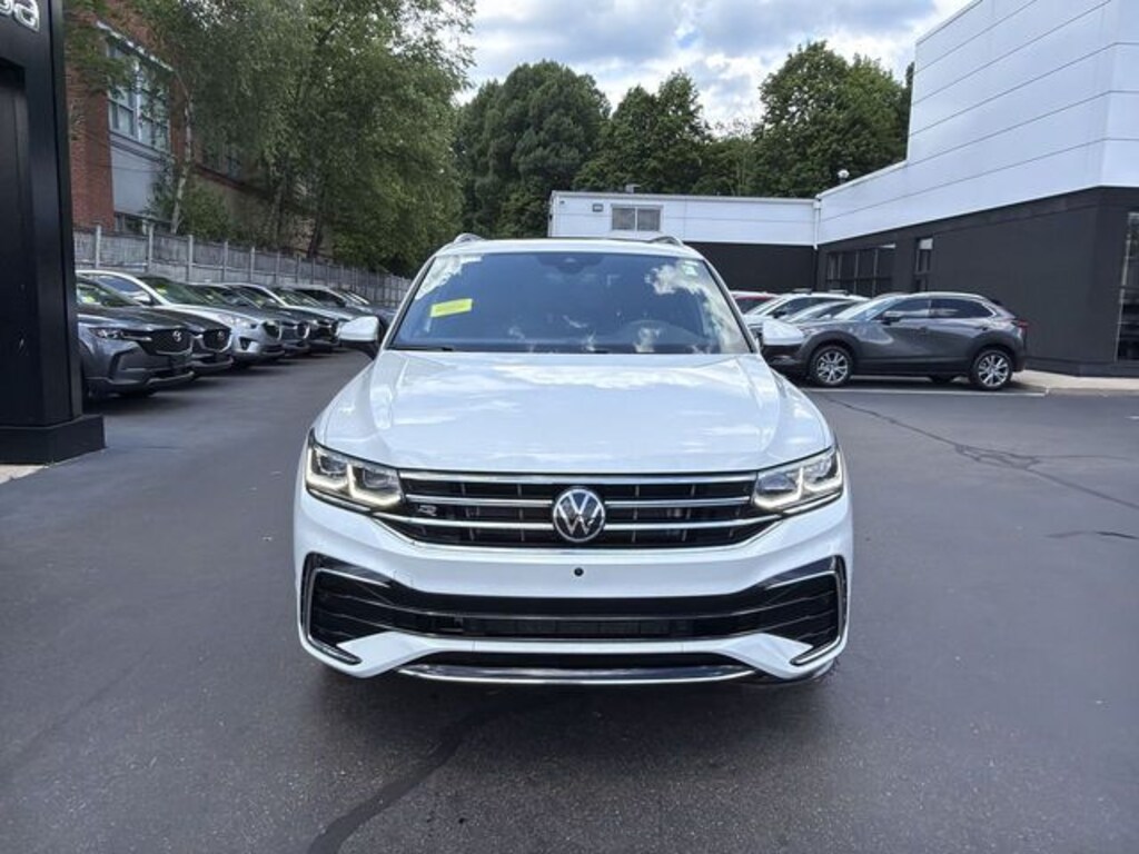 Used 2024 Volkswagen Tiguan 2.0T SEL R-Line SUV