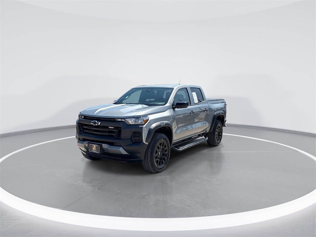 2024 Chevrolet Colorado Trail Boss photo 4