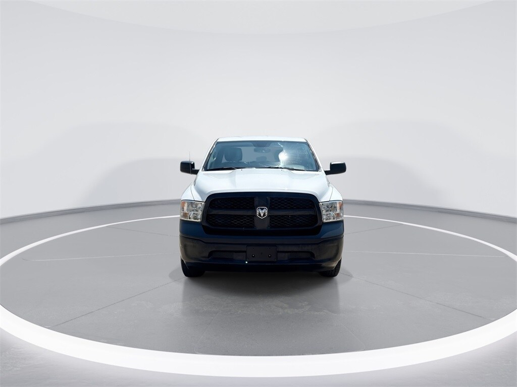 2022 Ram 1500 Classic Tradesman photo 3