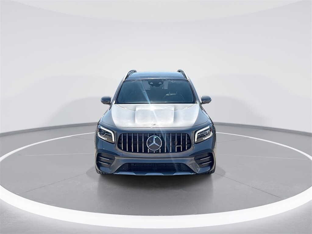 2022 Mercedes Benz GLB AMG 35 photo 3