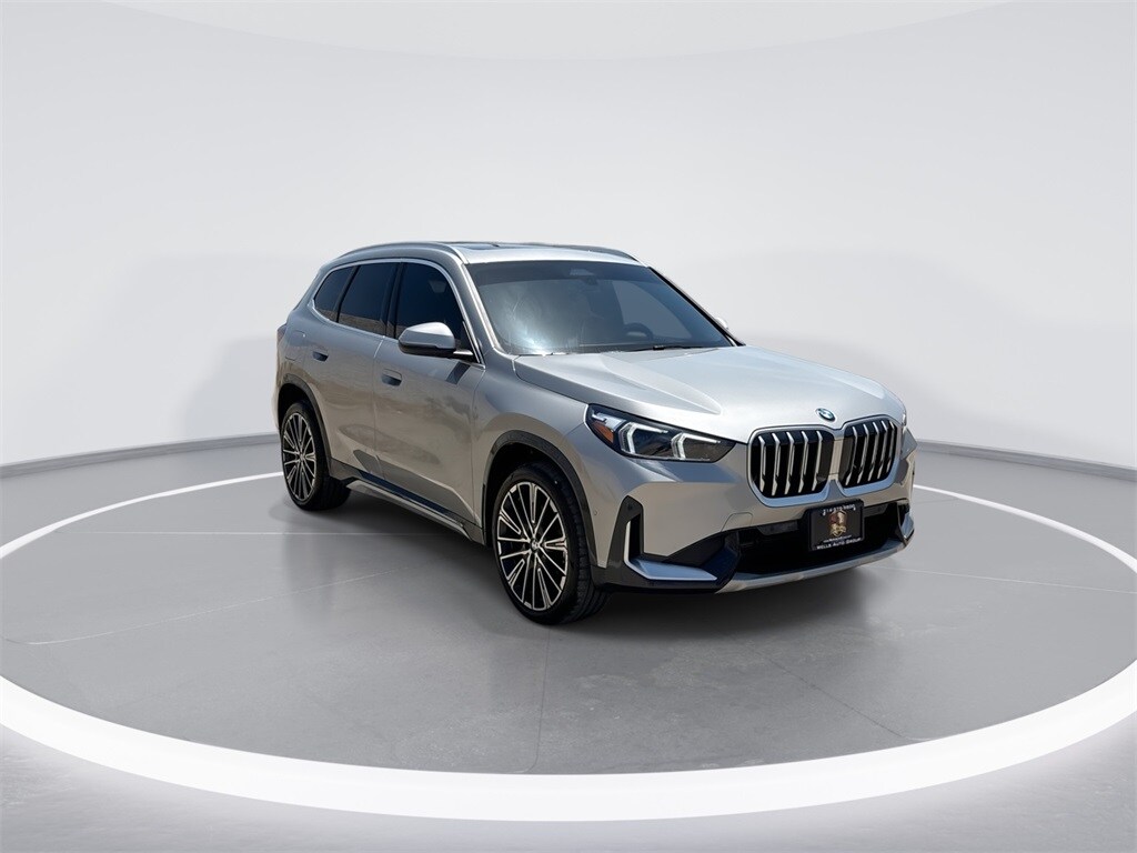 2025 Bmw X1 XDrive28i photo 2