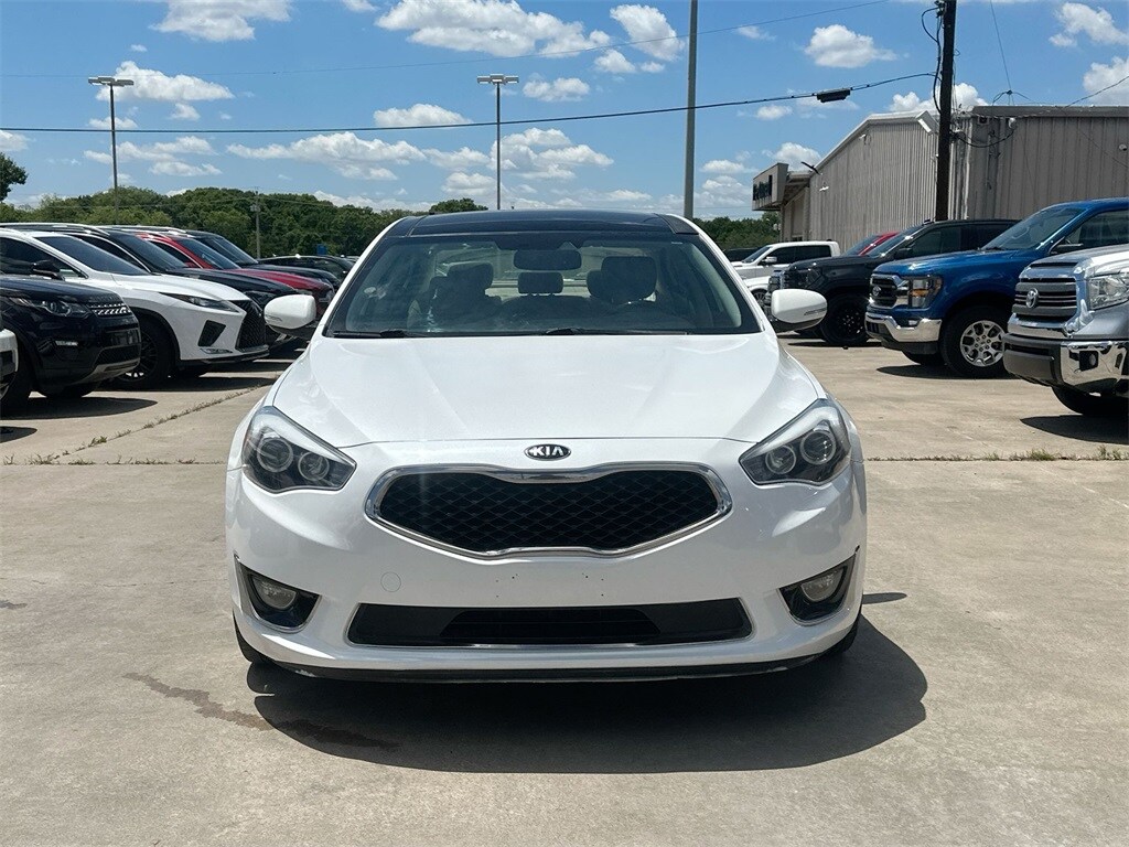 2016 Kia Cadenza Premium photo 2