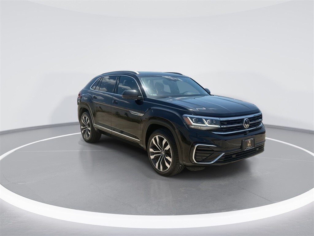 2021 Volkswagen Atlas Cross Sport V6 SEL Premium R-Line photo 2