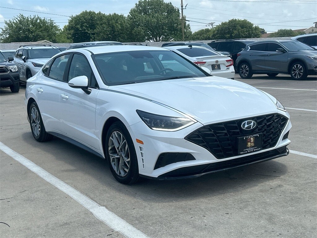 2023 Hyundai Sonata SEL photo 3