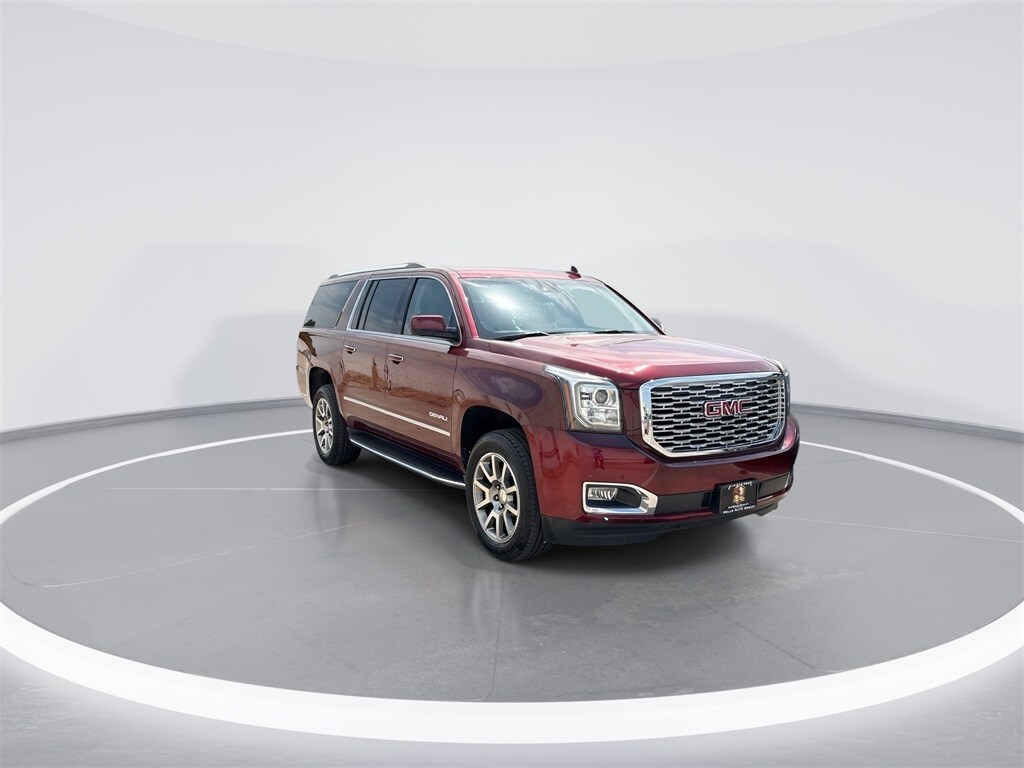 2019 Gmc Yukon XL Denali photo 2