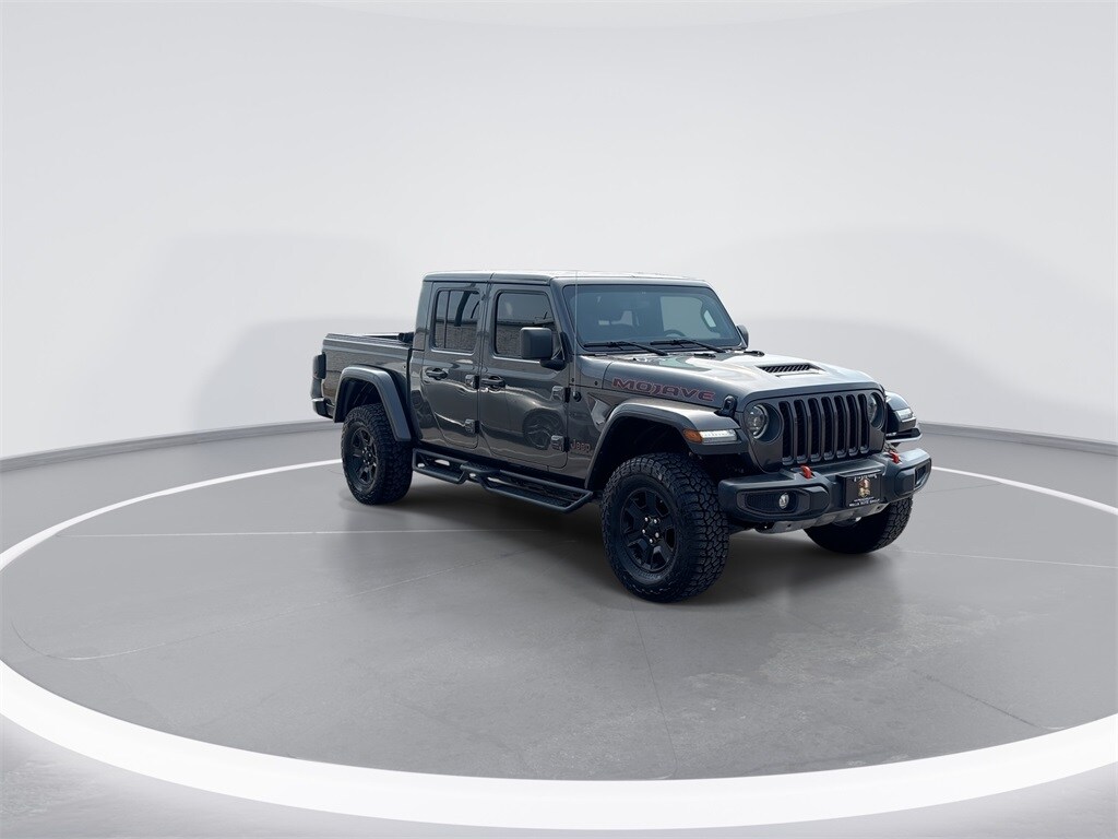 2023 Jeep Gladiator Mojave photo 2