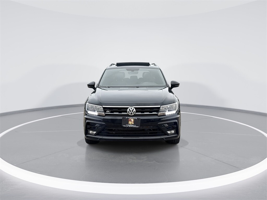 2021 Volkswagen Tiguan SE R-Line Black photo 3