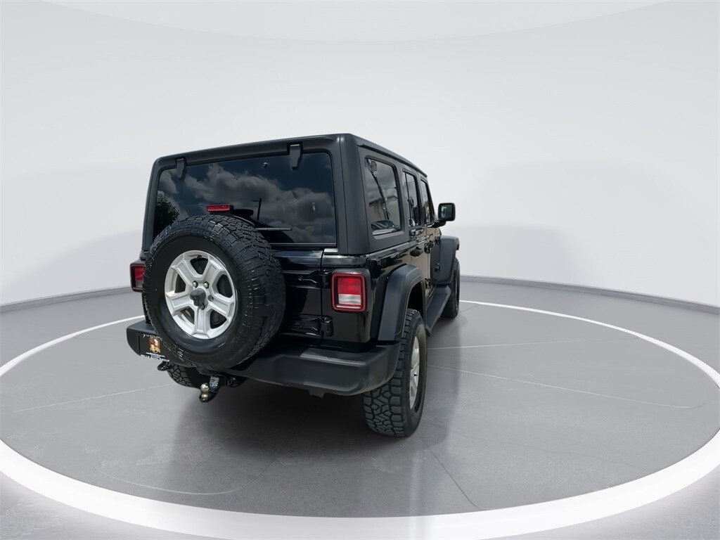 2018 Jeep Wrangler Unlimited Sport S photo 2