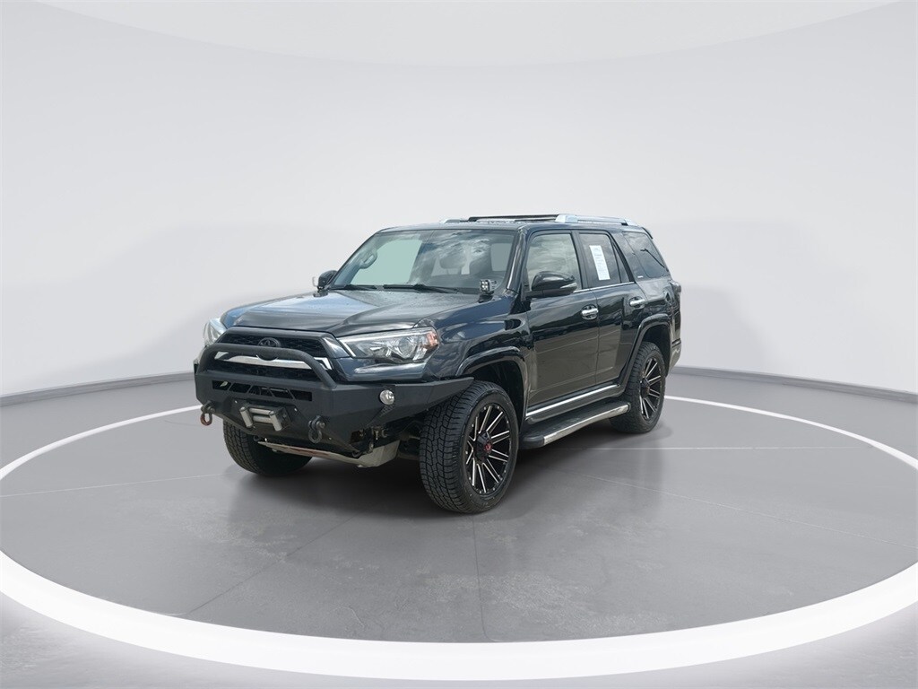 2018 Toyota 4Runner Limited photo 4