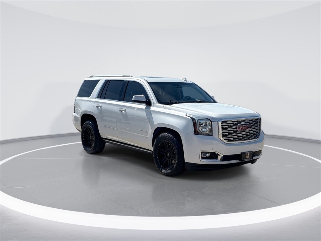 2020 Gmc Yukon Denali photo 2