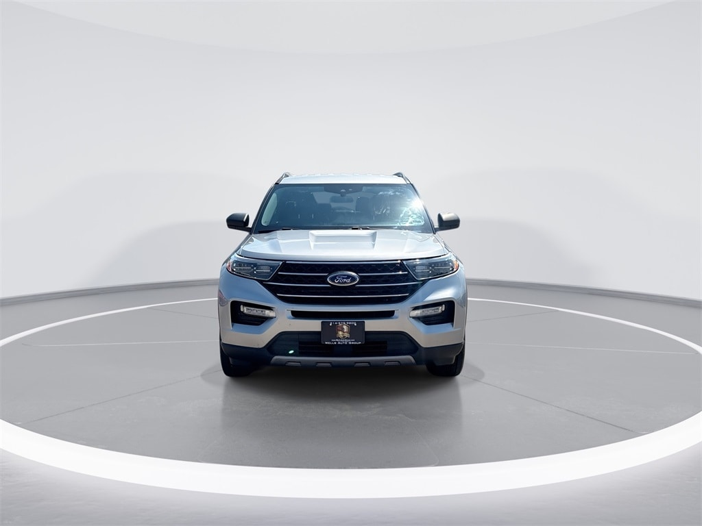 2022 Ford Explorer XLT photo 3