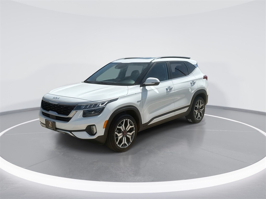 2022 Kia Seltos SX photo 4