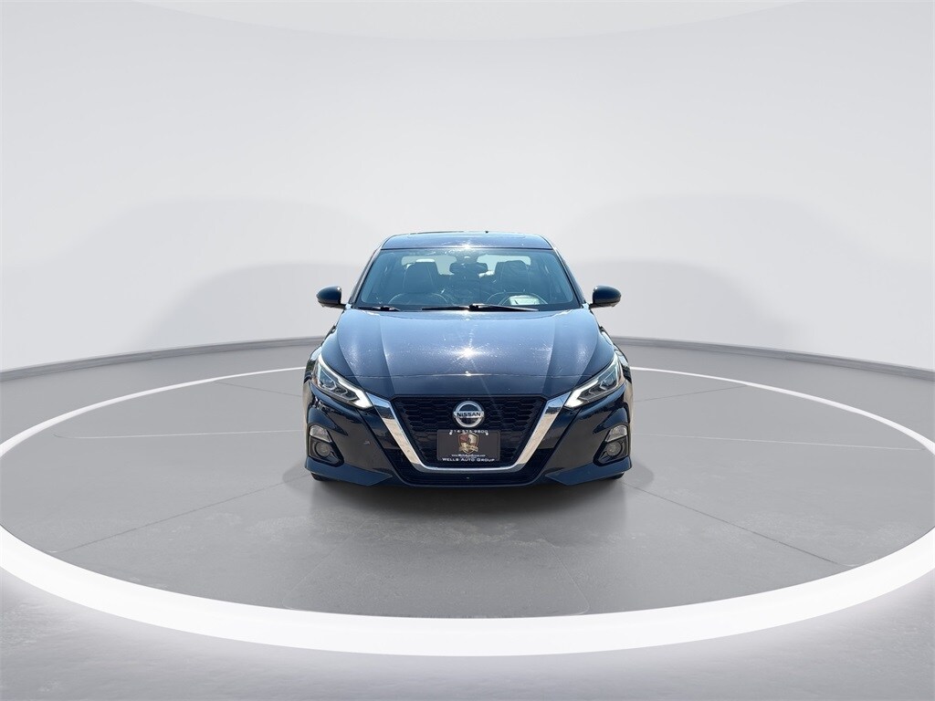 2019 Nissan Altima 2.5 Platinum photo 3