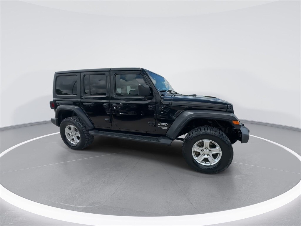 2018 Jeep Wrangler Unlimited Sport S photo 4