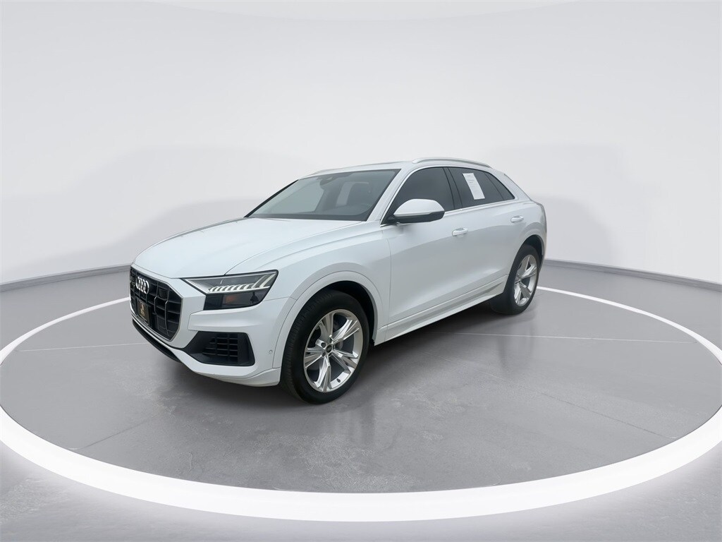 2023 Audi Q8 55 Premium Plus photo 4