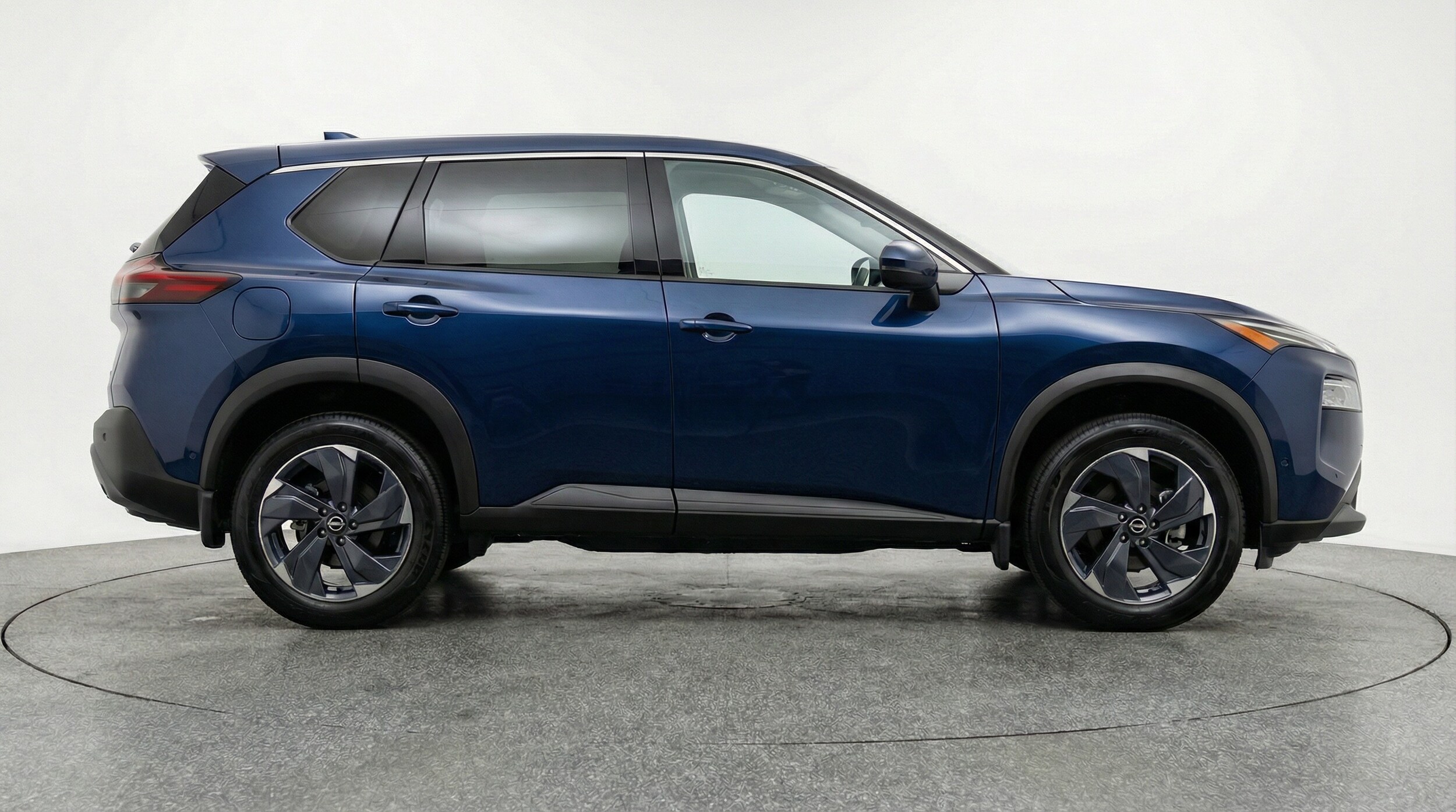 Thumbnail: 2025 Nissan Rogue - 8