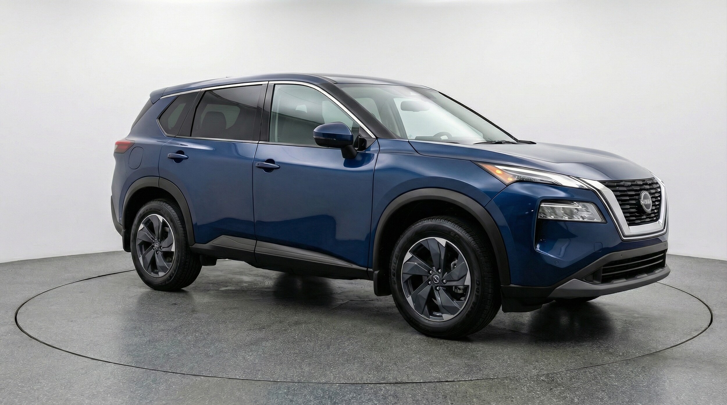 Thumbnail: 2025 Nissan Rogue - 1