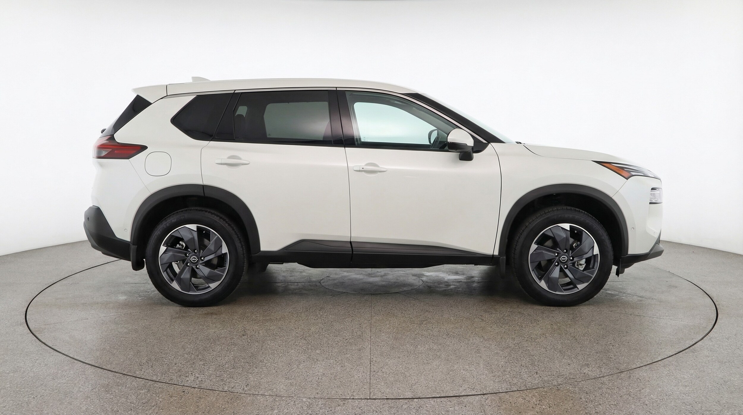 Thumbnail: 2025 Nissan Rogue - 8