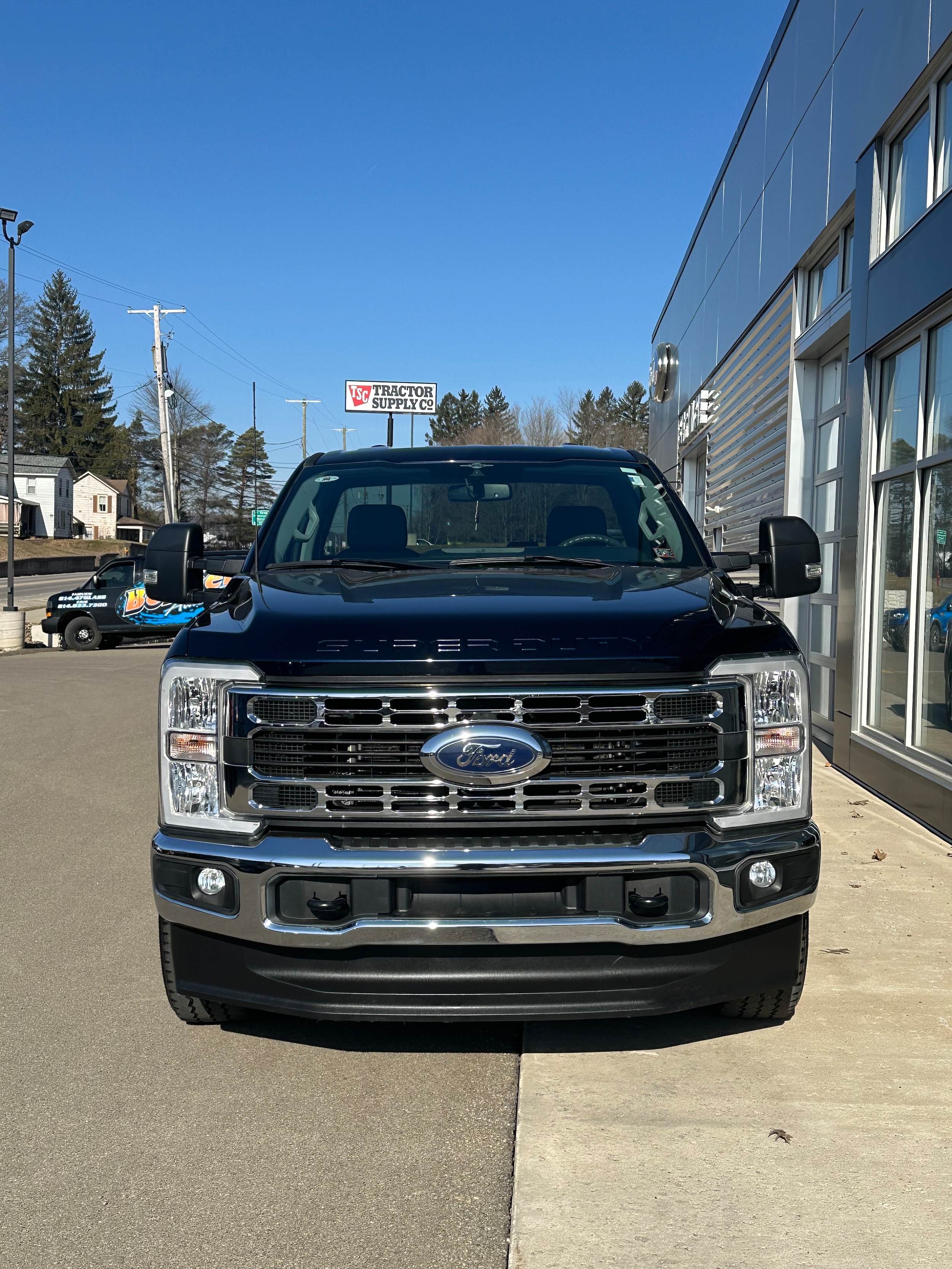 Used 2023 Ford F-250 Super Duty XLT with VIN 1FTBF2BN6PEC68706 for sale in Titusville, PA
