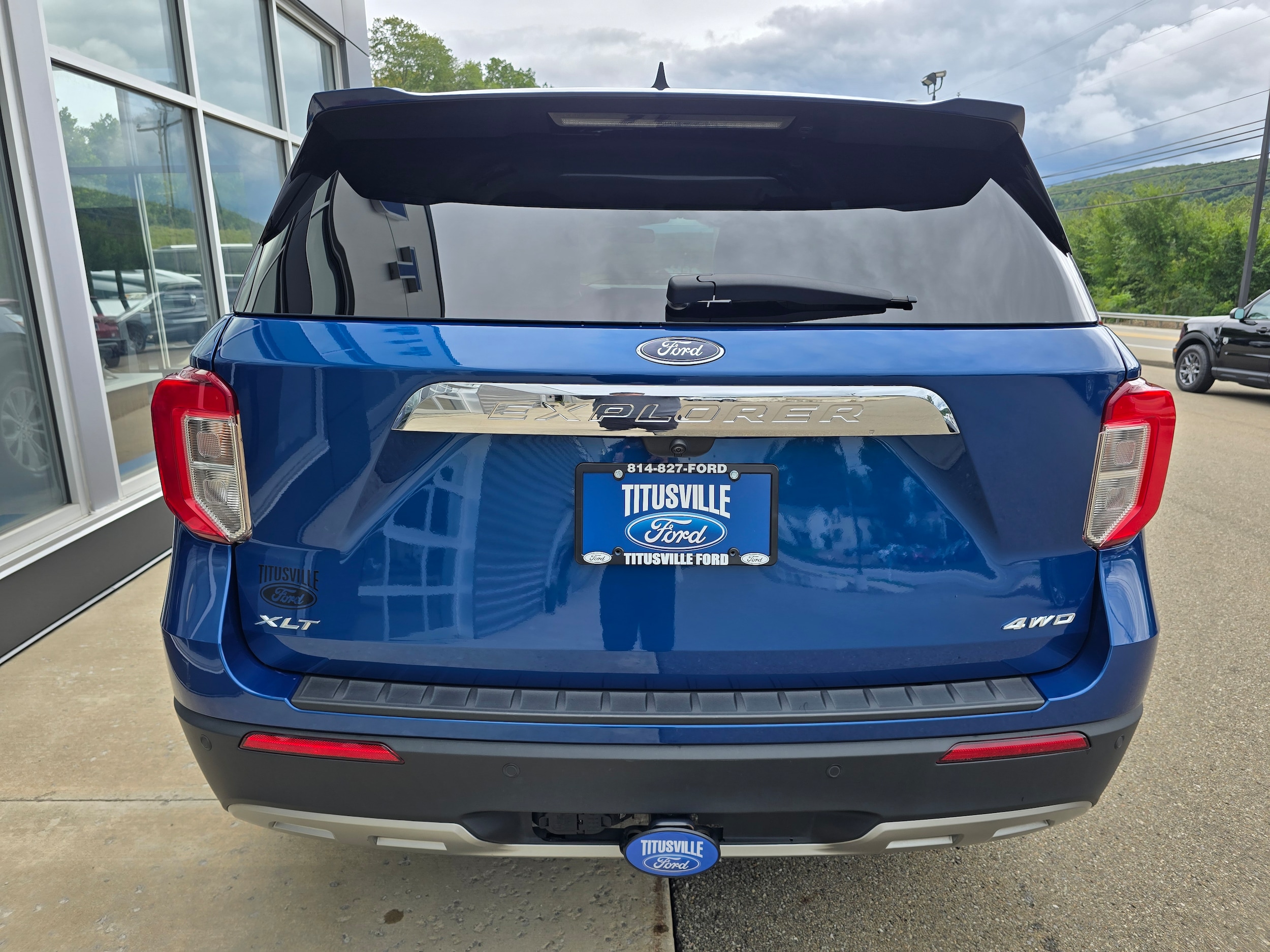 2023 Ford Explorer XLT - Photo 6