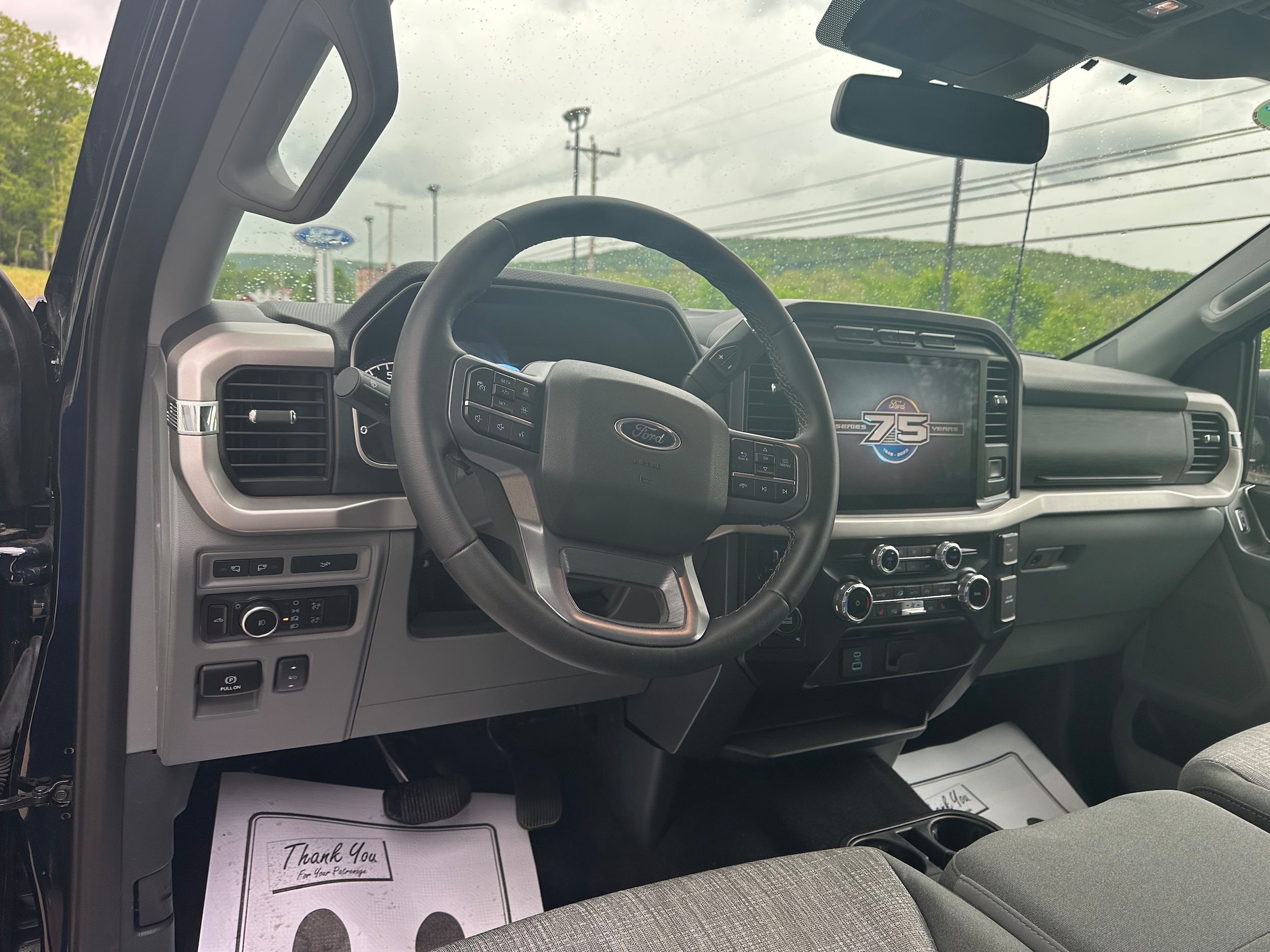 2023 Ford F-150 XLT - Photo 8