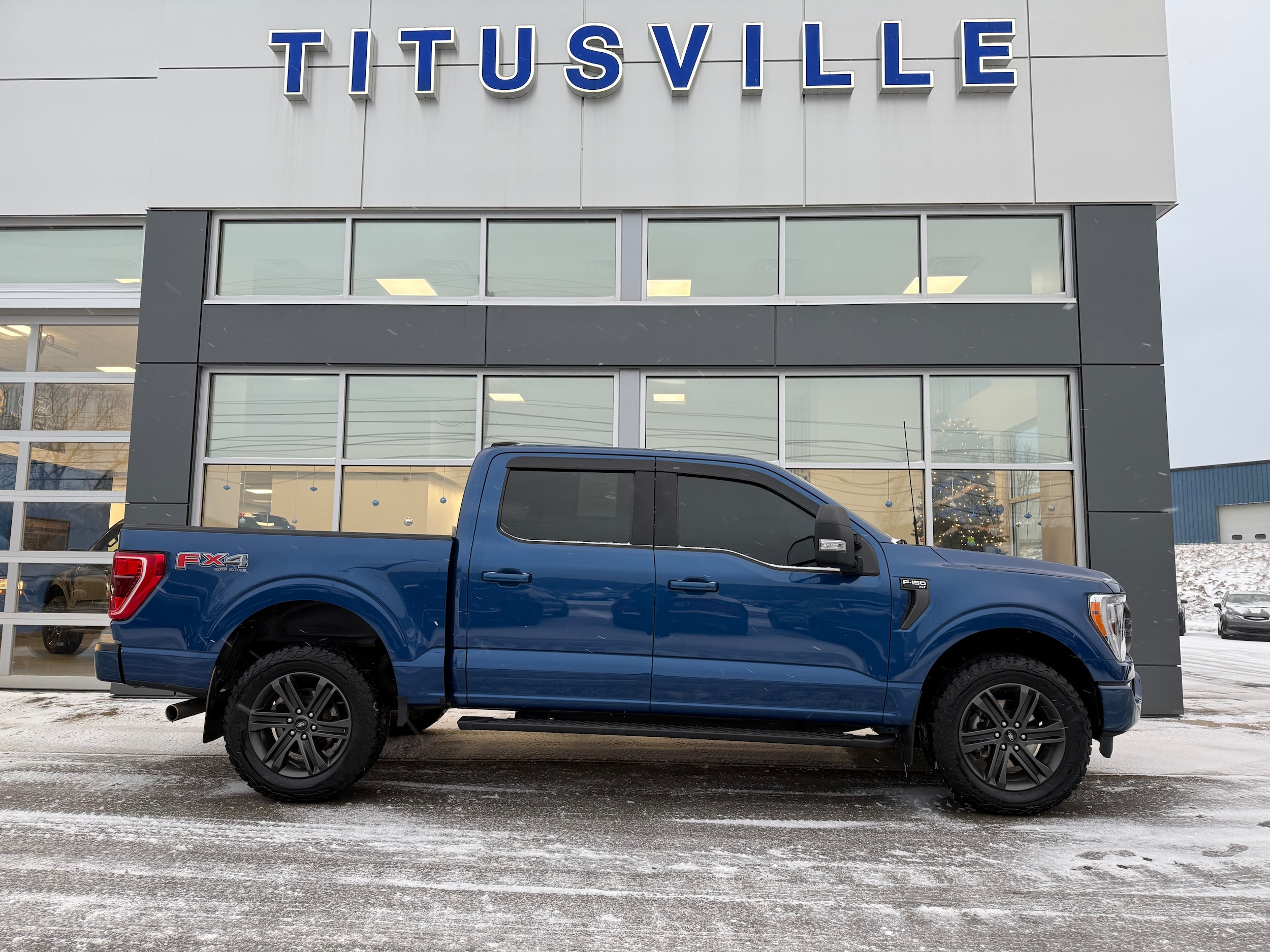 2022 Ford F-150 XLT's photo