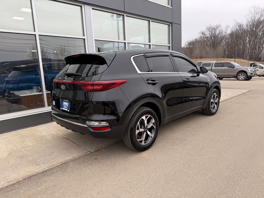 Used 2021 Kia Sportage LX suv