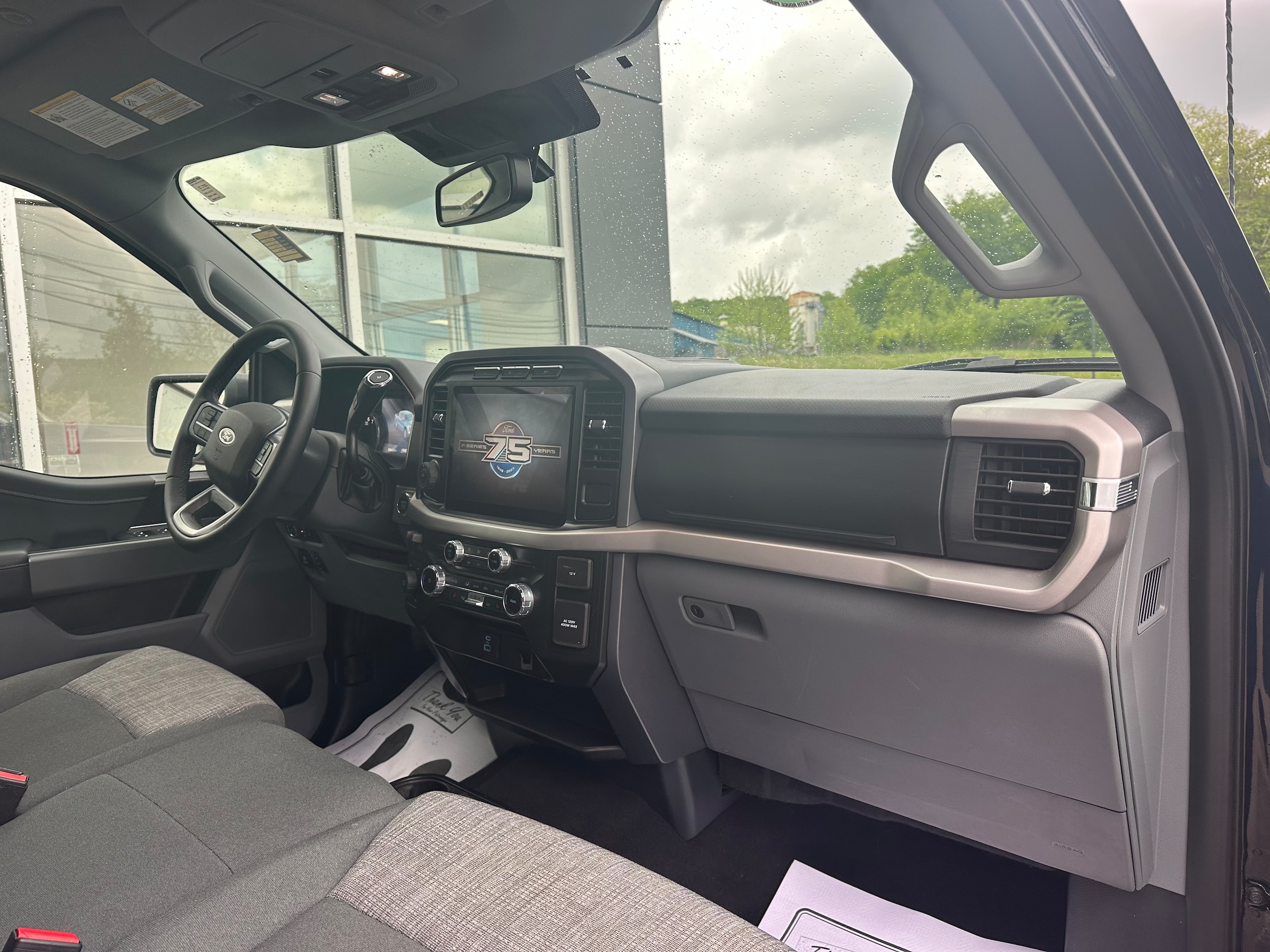 2023 Ford F-150 XLT - Photo 14