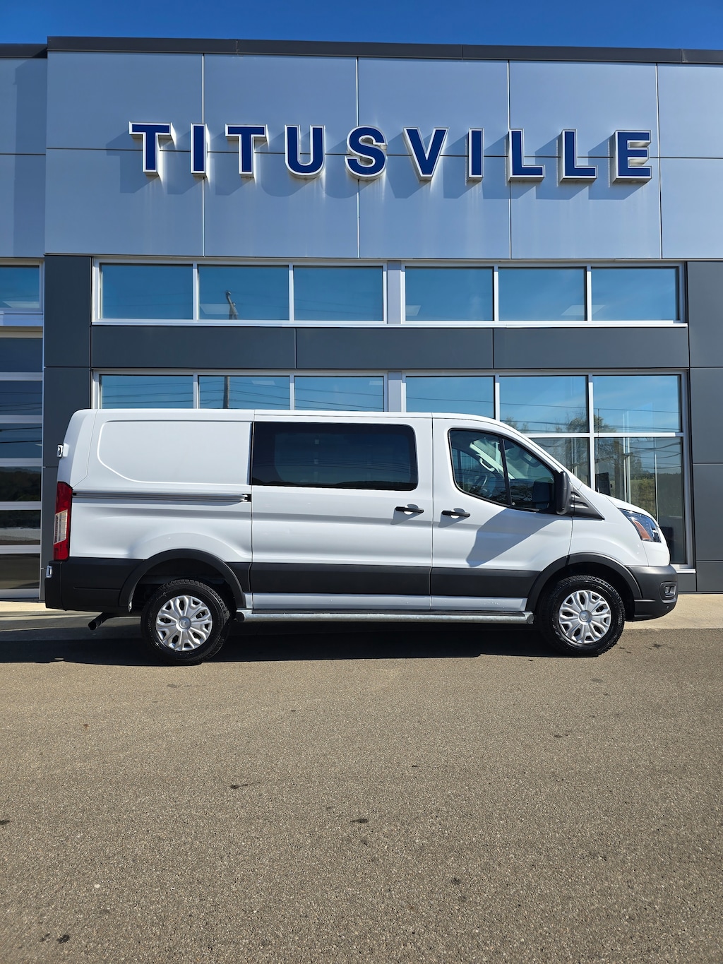 Used 2023 Ford Transit Cargo Van Base T-250 130 Low Rf 9070 GVWR RWD