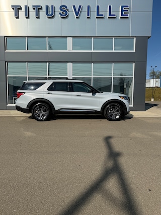 2025 Ford Explorer Active Active 4WD