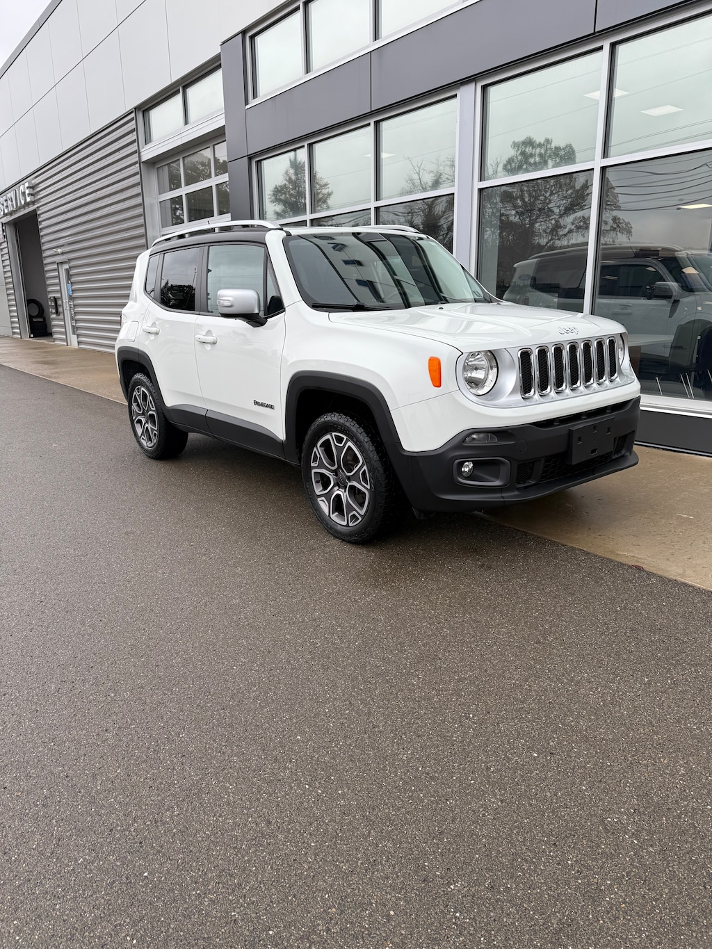 Used 2015 Jeep Renegade Limited 4WD Limited