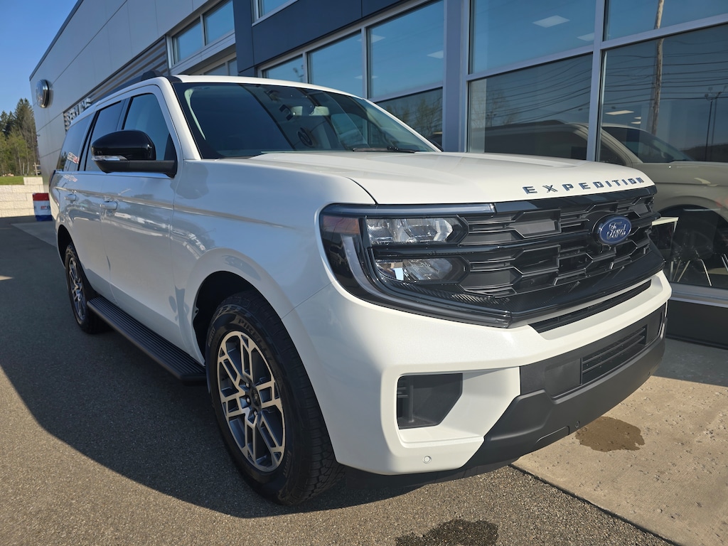 New 2026 Ford Expedition Active SUV