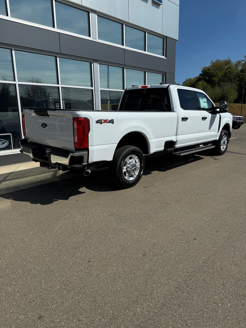 New 2026 Ford Super Duty F-350 SRW XLT XLT 4WD Crew Cab 8 Box