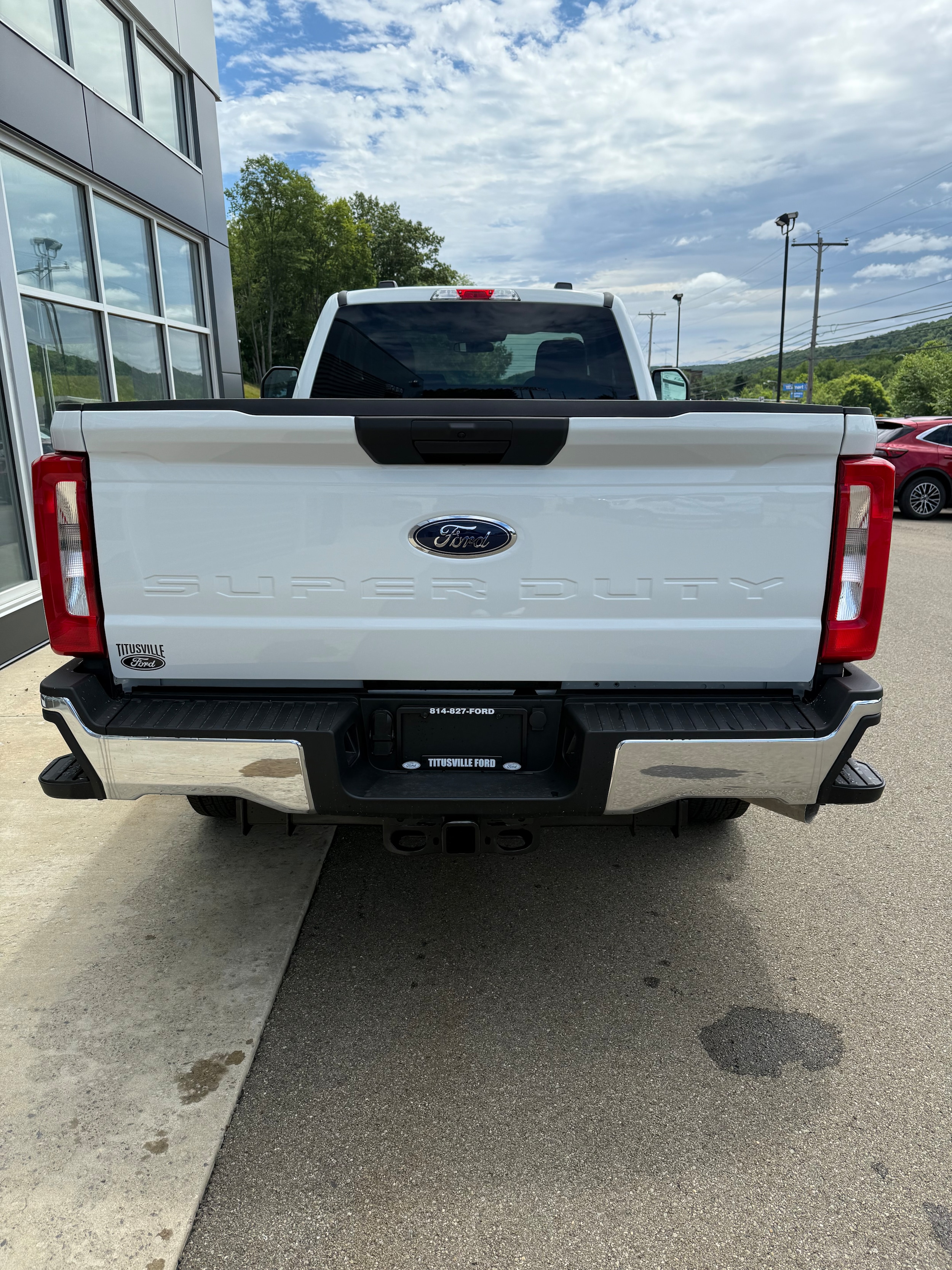 2025 Ford F-350 Super Duty XLT - Photo 5