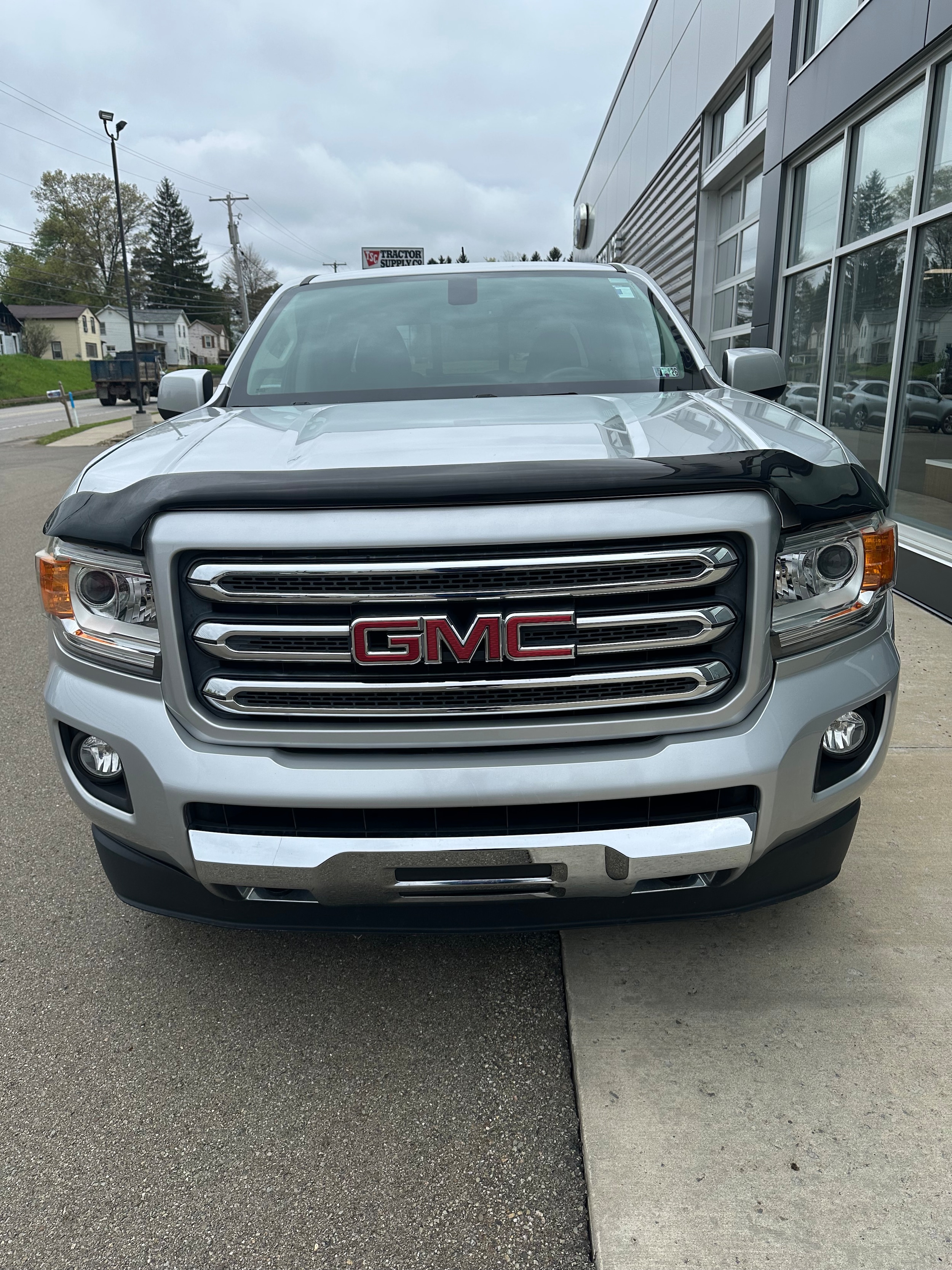 Used 2016 GMC Canyon SLE with VIN 1GTG6CE36G1181255 for sale in Titusville, PA