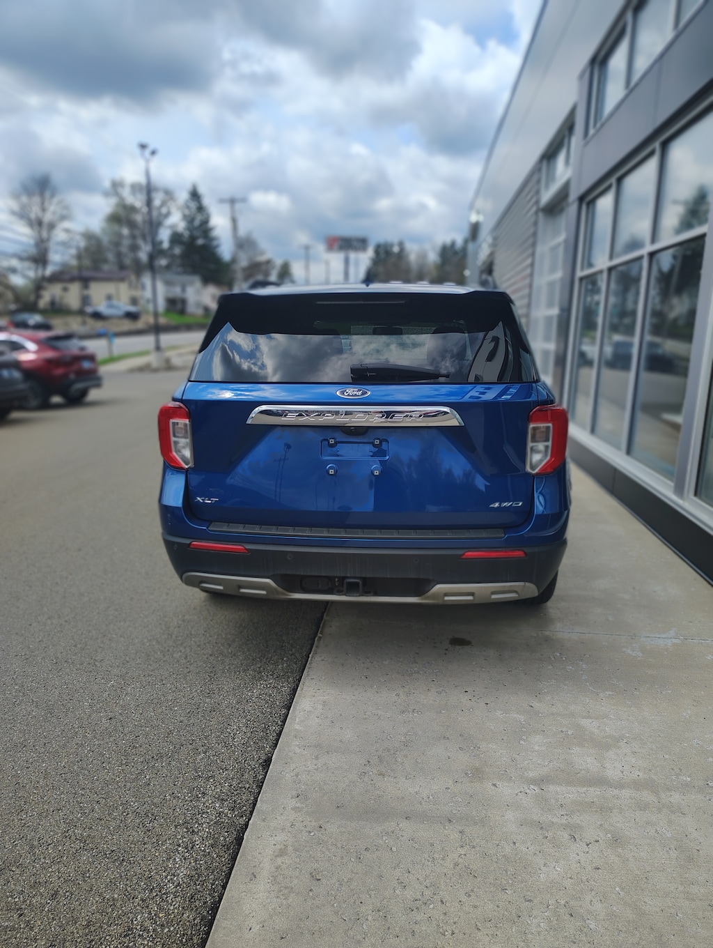 Used 2023 Ford Explorer XLT suv