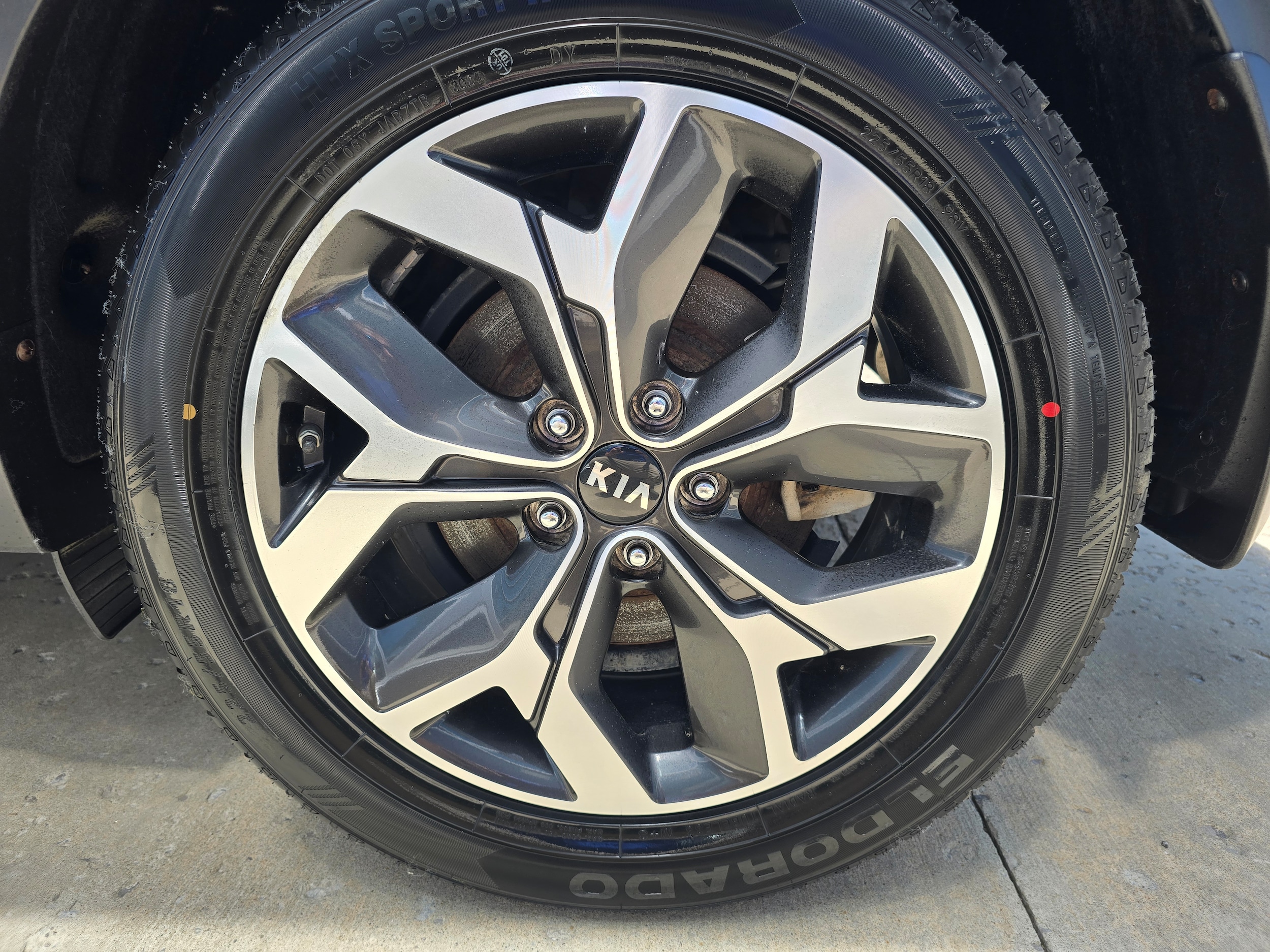 2022 Kia Sportage EX - Photo 9