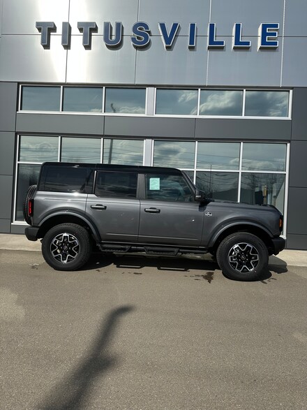 2024 Ford Bronco Outer Banks Outer Banks  4x4