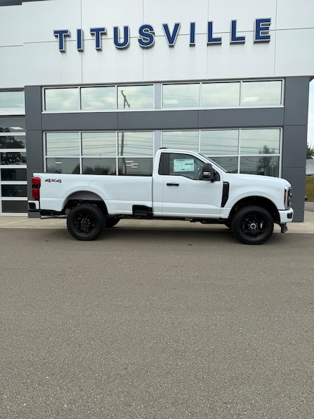 2025 Ford Super Duty F-350 SRW F-350 XL TRUCK