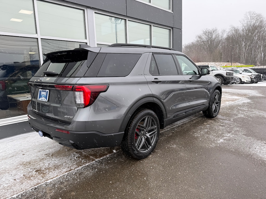 New 2026 Ford Explorer ST-Line suv