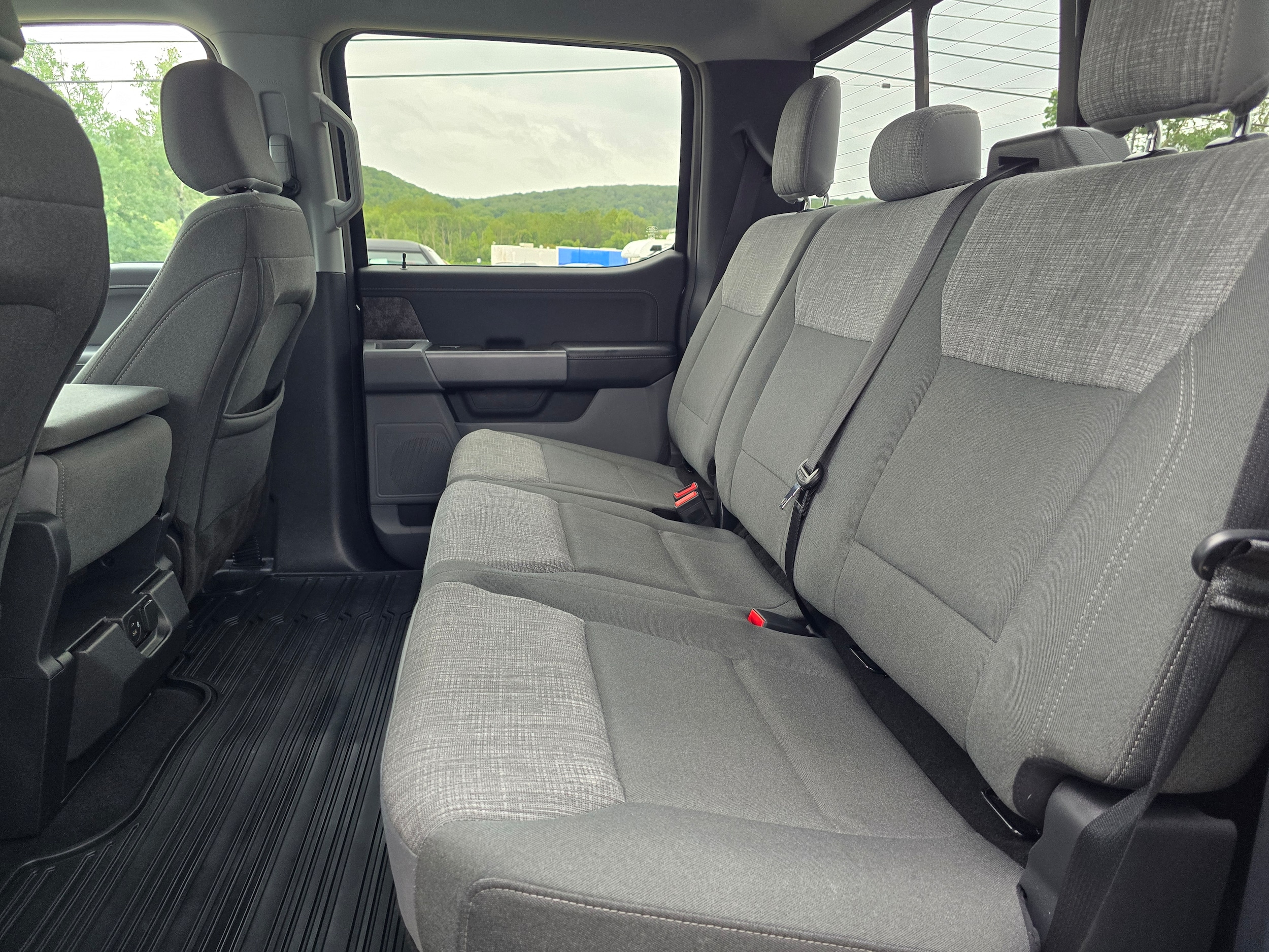 2023 Ford F-150 XLT - Photo 10