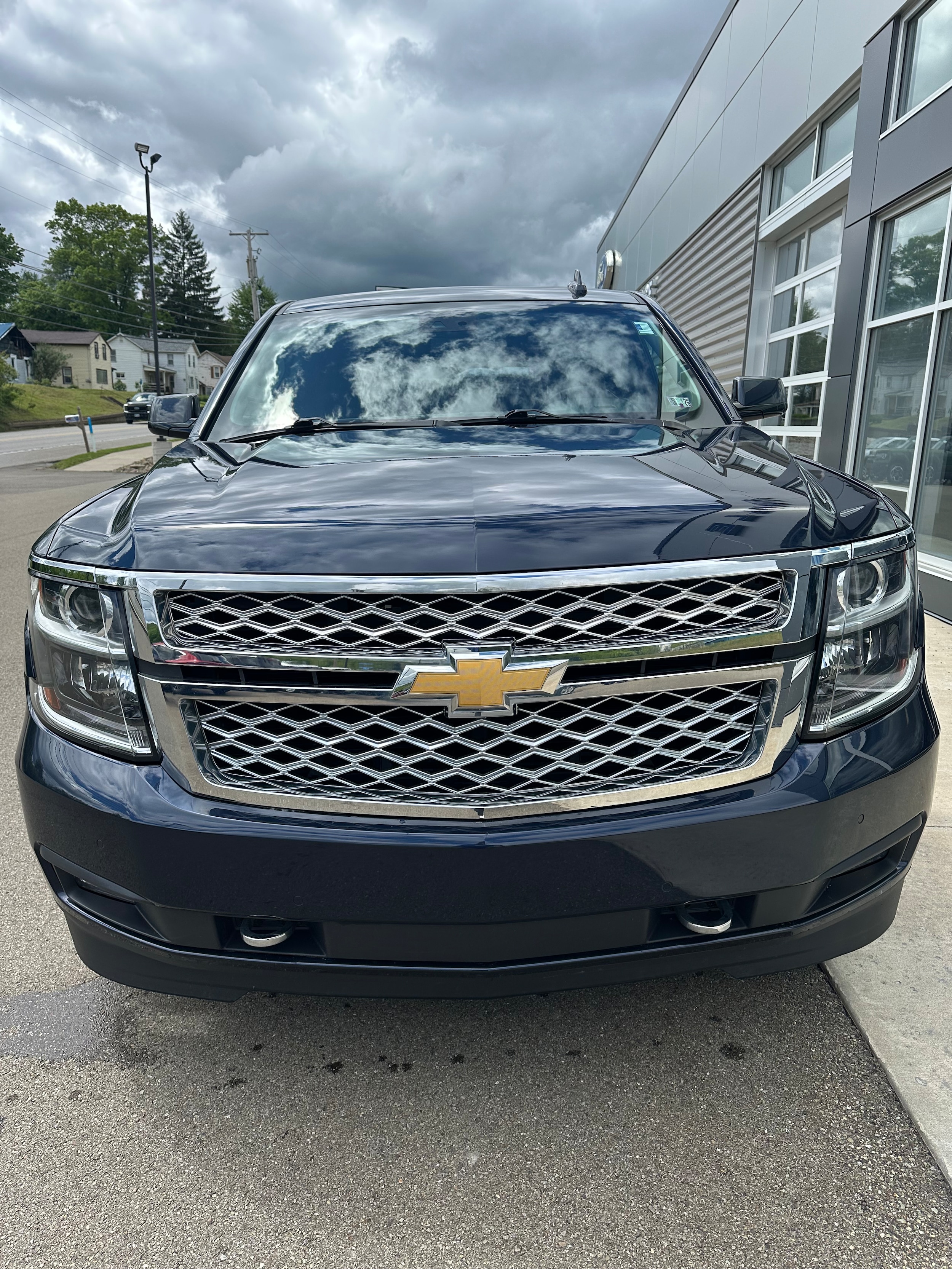 Used 2018 Chevrolet Tahoe LT with VIN 1GNSKBKC7JR179843 for sale in Titusville, PA