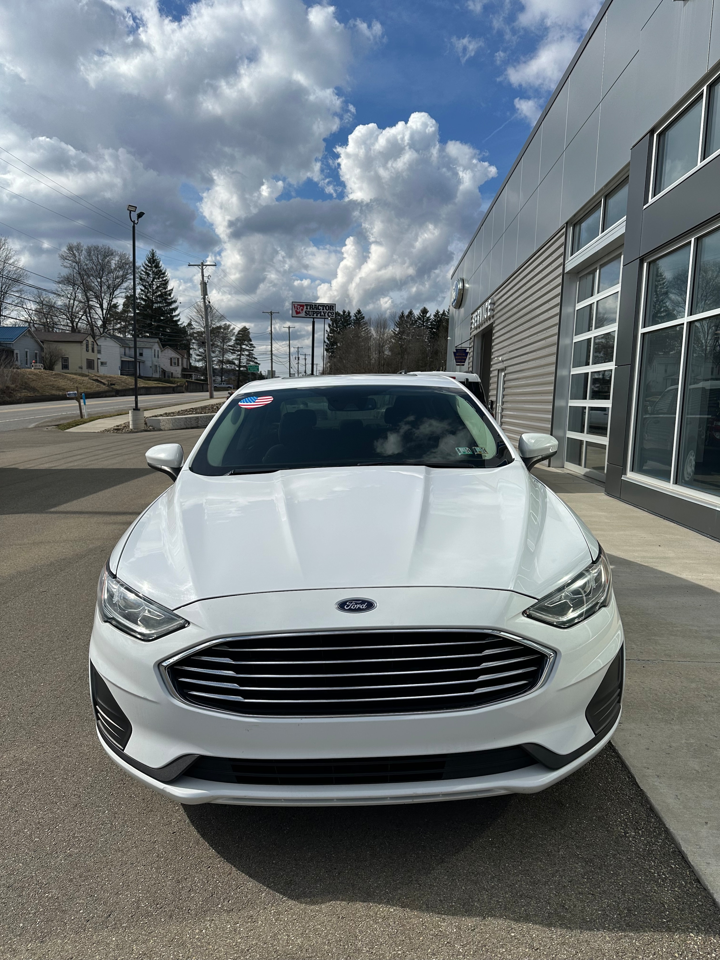 Used 2019 Ford Fusion SE with VIN 3FA6P0T9XKR260401 for sale in Titusville, PA
