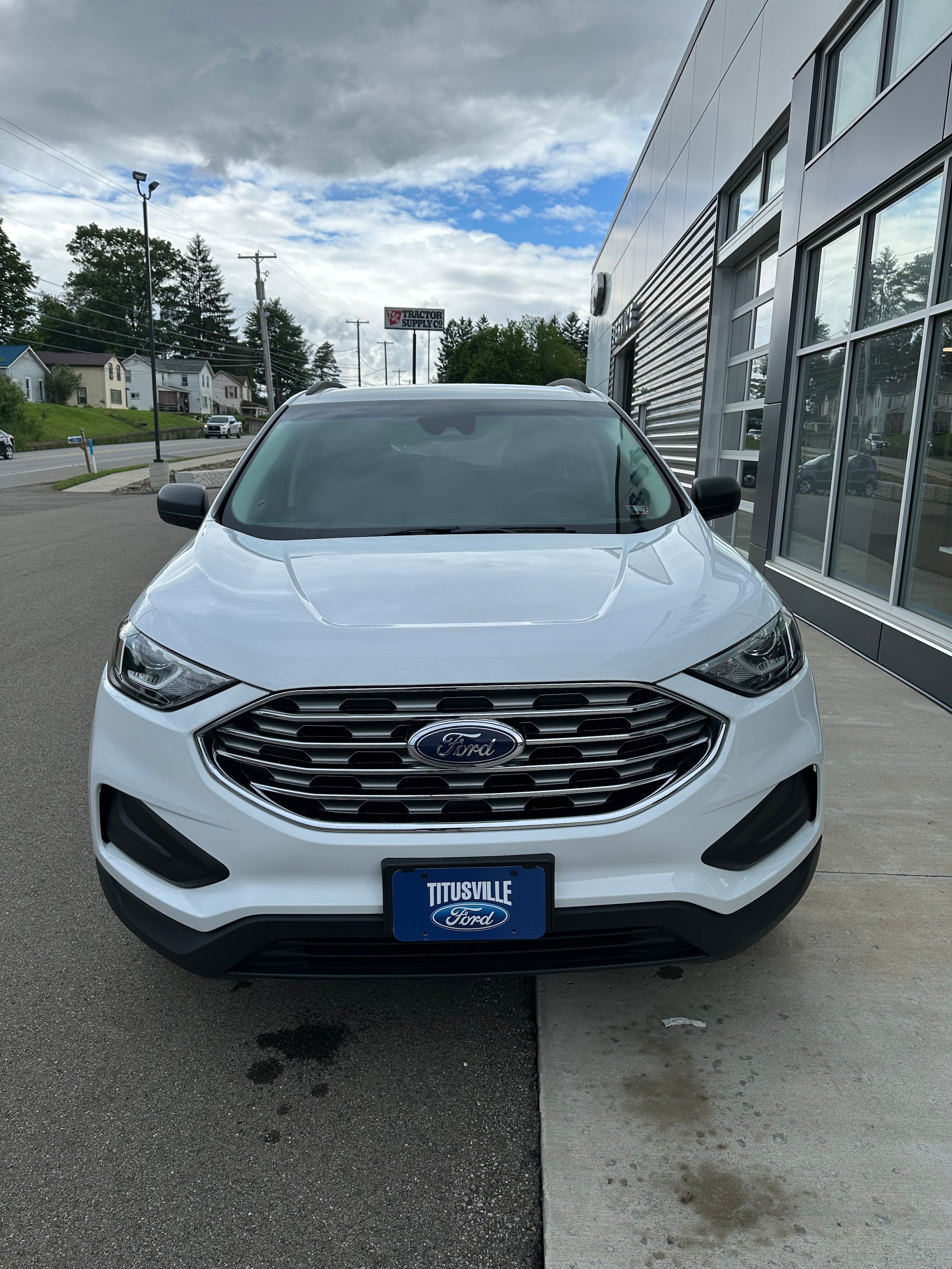 Used 2020 Ford Edge SE with VIN 2FMPK3G94LBA11192 for sale in Titusville, PA