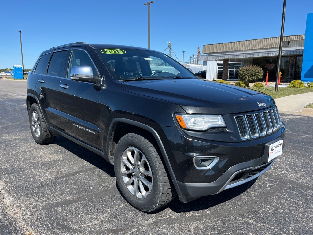 Used 2015 Jeep Grand Cherokee Limited with VIN 1C4RJFBG1FC717774 for sale in Grinnell, IA