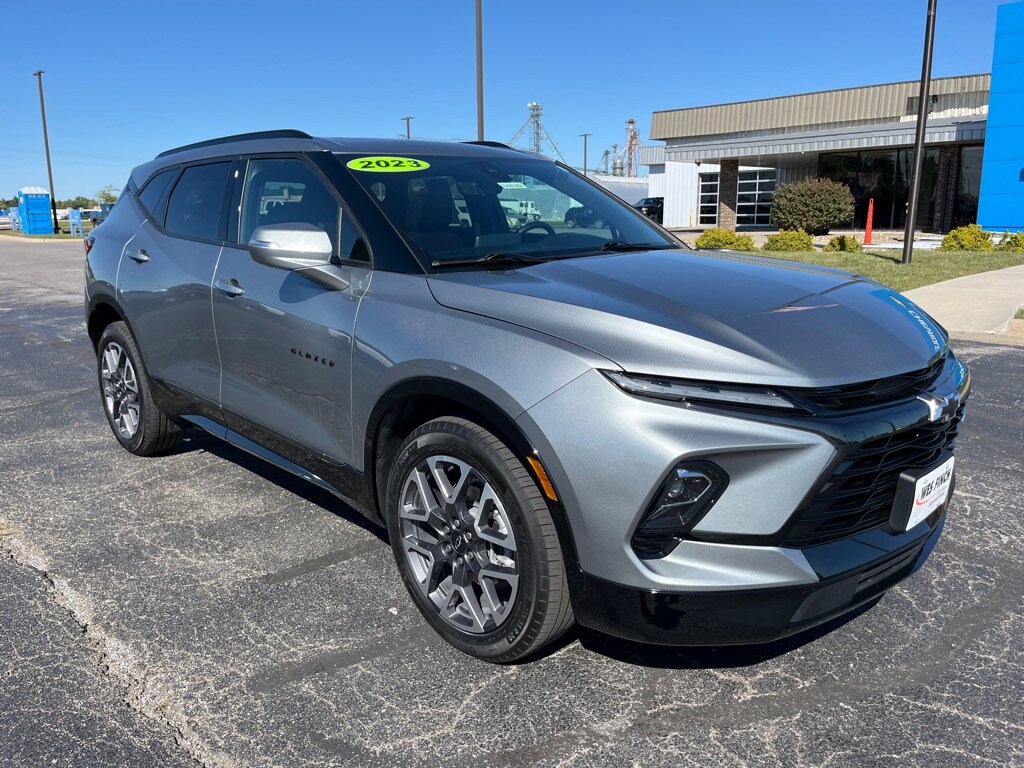 Used 2023 Chevrolet Blazer RS with VIN 3GNKBKRS4PS170293 for sale in Grinnell, IA