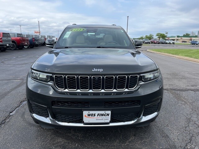 Used 2023 Jeep Grand Cherokee L Limited with VIN 1C4RJKBG4P8804629 for sale in Grinnell, IA