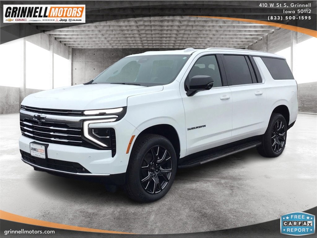 2026 Chevrolet Suburban LT's photo